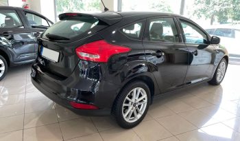 
									Ford Focus 1.6 TDCi 115cv Trend+ lleno								