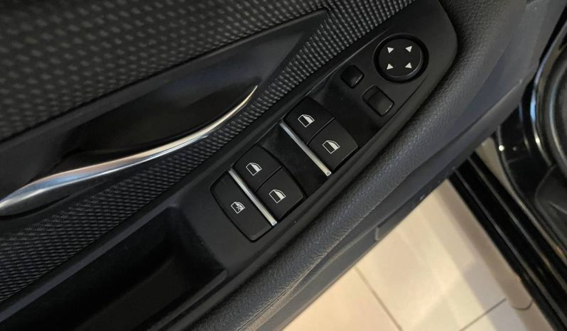 
								BMW Serie 5 520dA Touring lleno									